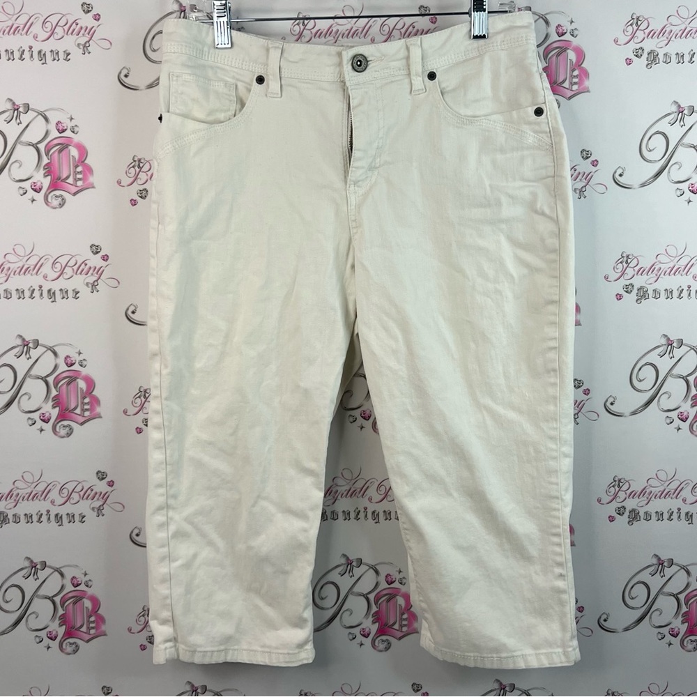Merona capri cropped white Cream silver details bottoms Cropped Pants